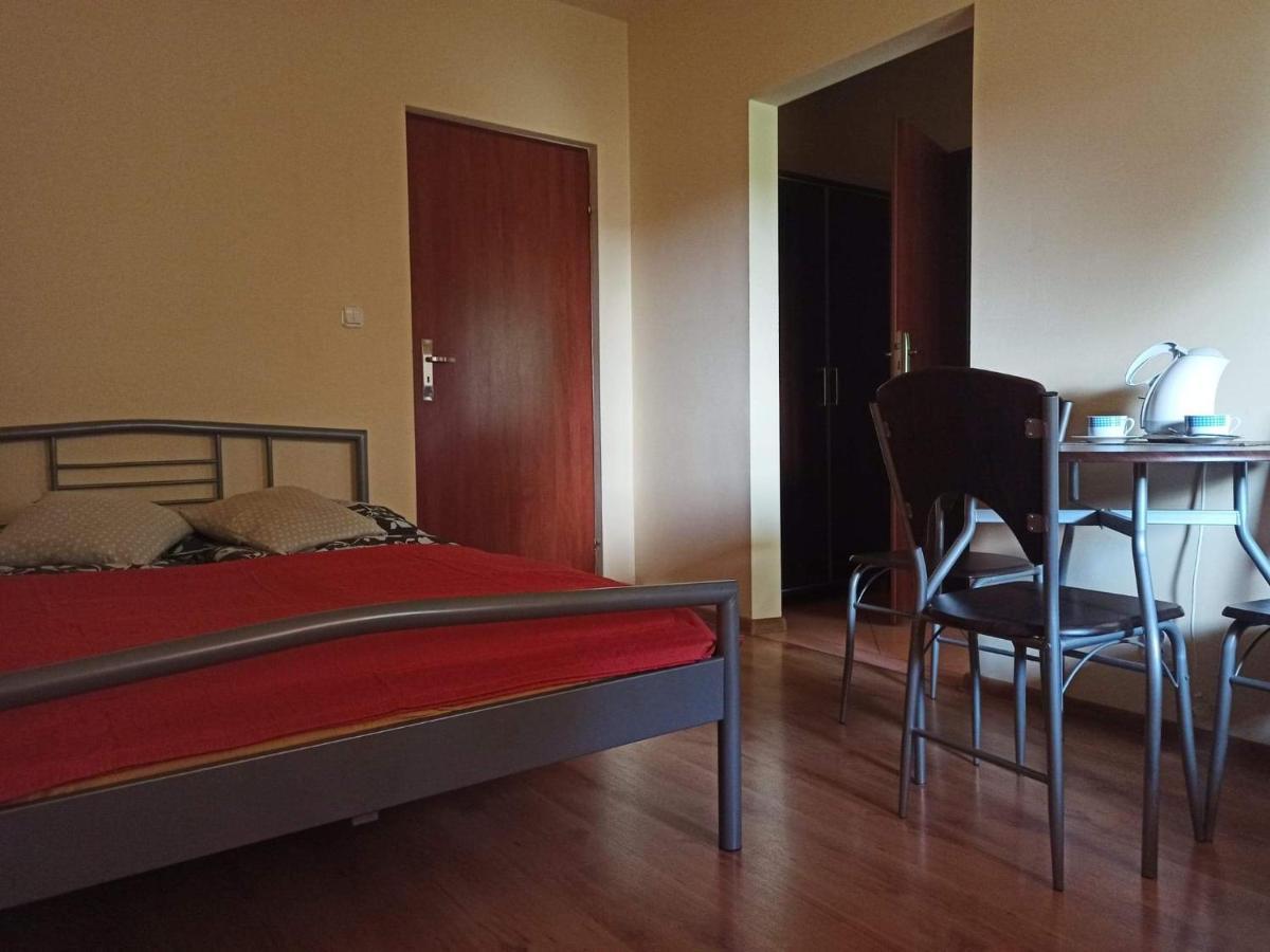 Przylesie Appartement Uniejow Buitenkant foto